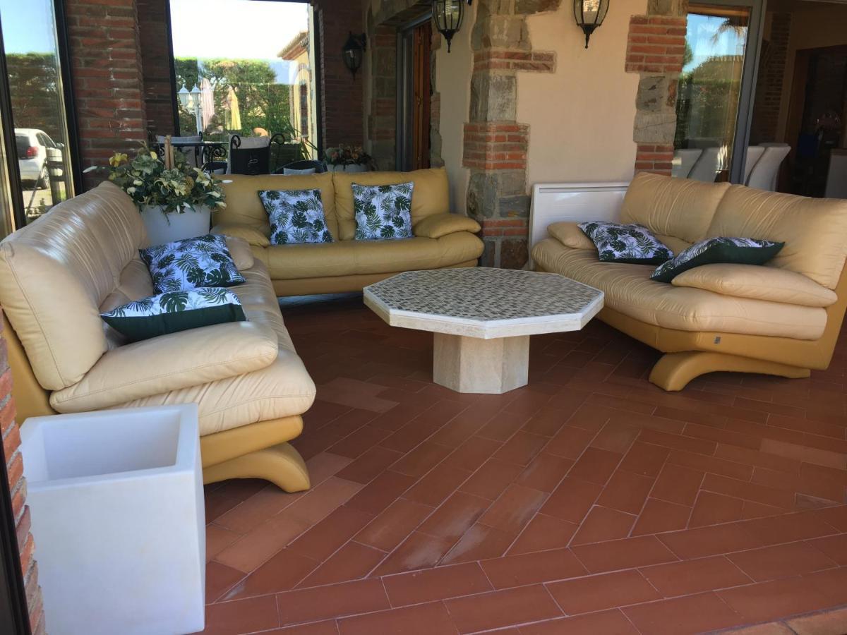 La Villa Du Golf Peralada Exteriör bild